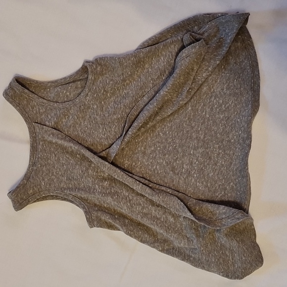 Girl's Top and LOL Top/shorts, Both are Sz 5, in Excellent Used Condition - Picture 5 of 6